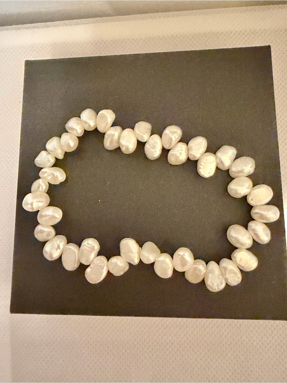 Vintage Elastic Stretch Bracelet w/Iridescent Beads Likely Freshwater Pearls